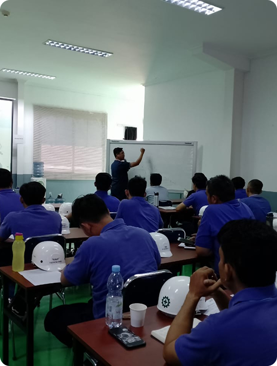Sesi Pelatihan Leadership AK Learning